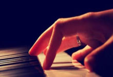 BB体育官网：利物浦vs纽卡：萨拉赫、凯莱赫首发，伊萨克、巴恩斯出战.