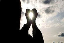 BB体育官网：戴维斯扭伤脚踝 不会到我国参加亚细安锦标赛.